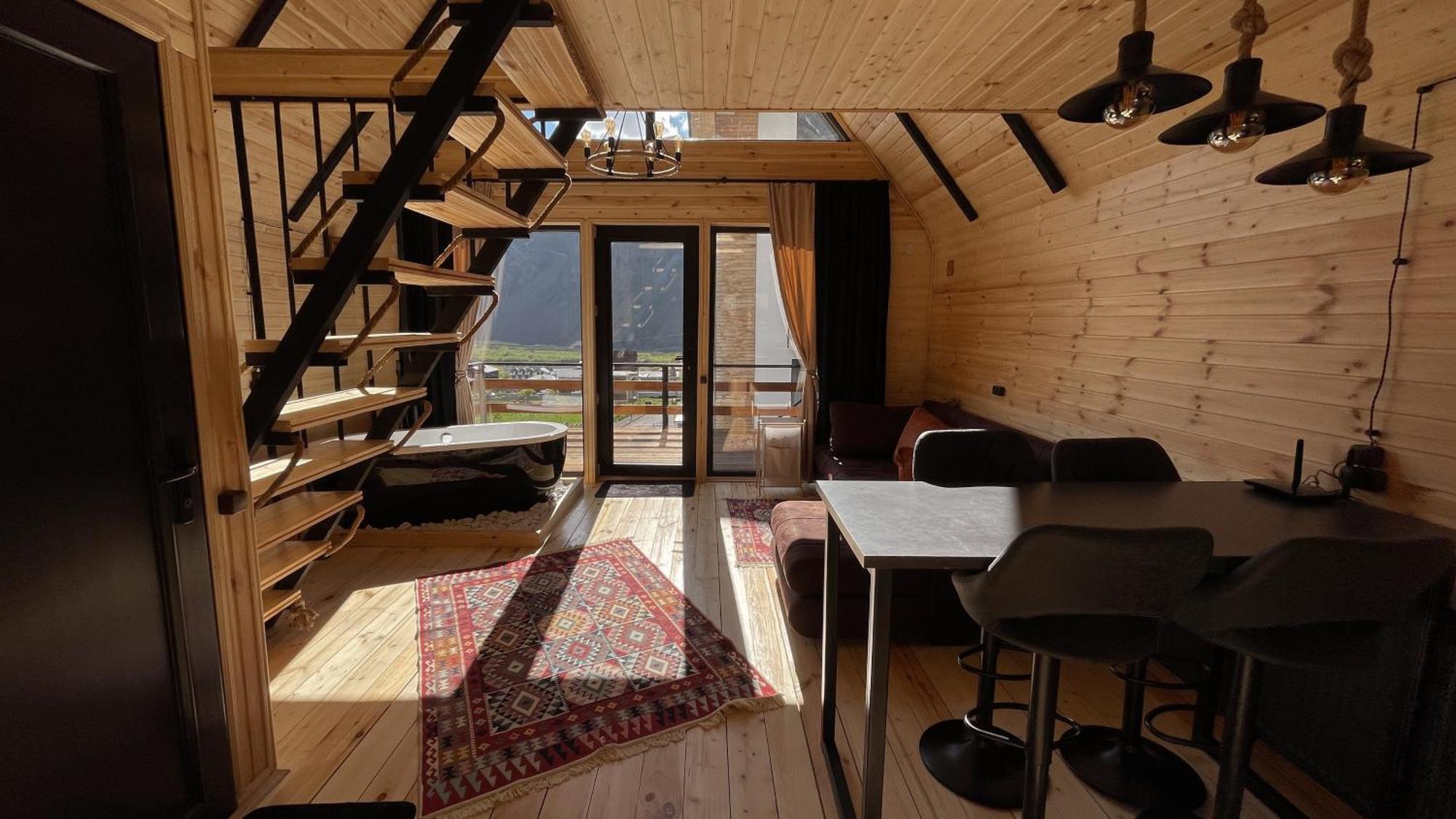 Outdoor Cottages Kazbegi Rum bild